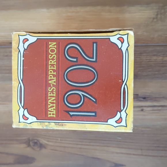 NIB! Mint Condition! Collectible Vintage Avon Aftershave - Picture 3 of 6